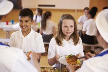 Khan announces £130m free school meal funding   image